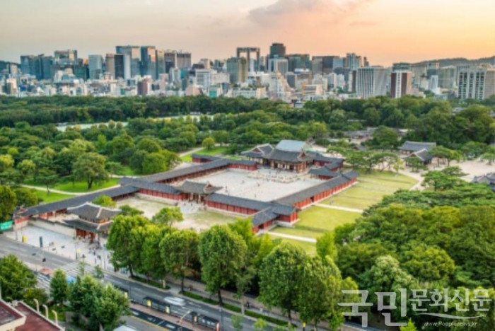 서울그린트러스트가 대한민국의 자연유산이자 도시의 녹색자산인 궁궐의 숲을 보존하고 그 가치를 알리는 ‘궁궐숲 가꾸기 캠페인’을 시작한다.jpg