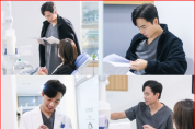 KBS2 <현재는 아름다워> 오민석, ‘대본 열공+모니터 집중’ 이윤재 캐릭터와 혼연일체 된 이유 있었네